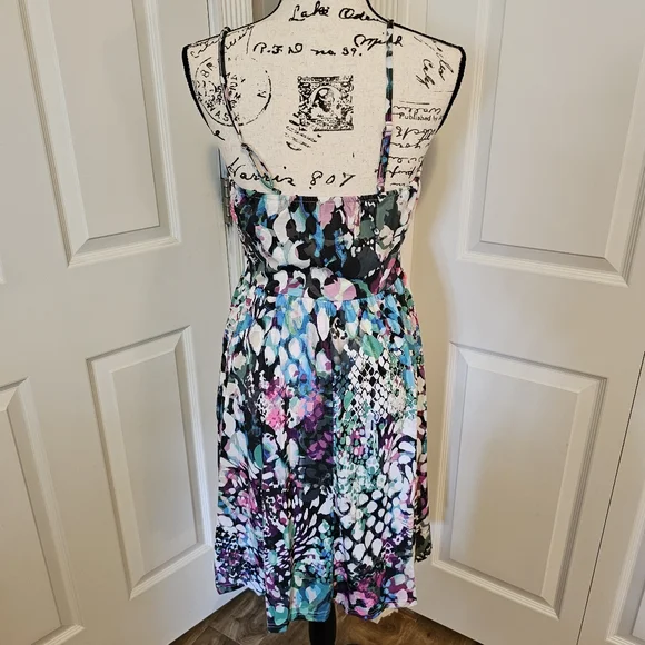 VOTE PRETTY Colorful Snake Print Tie Front Dress - Picture 4 of 6